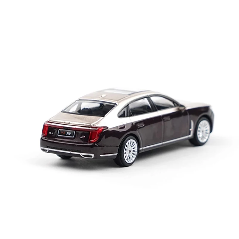 Diecast 1/64 Scale Hongqi H9 Alloy Classic Car Model Finished Product Simulation Toy Collection Static Model Display