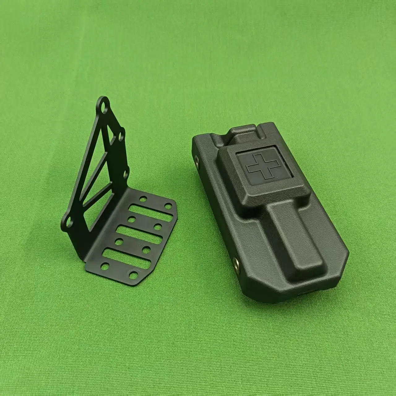 

CAT Tourniquet Storage Pouch Set - MOLLE Tactical Quick Release Extension Mount Lightweight Multi-Function Modular Holder