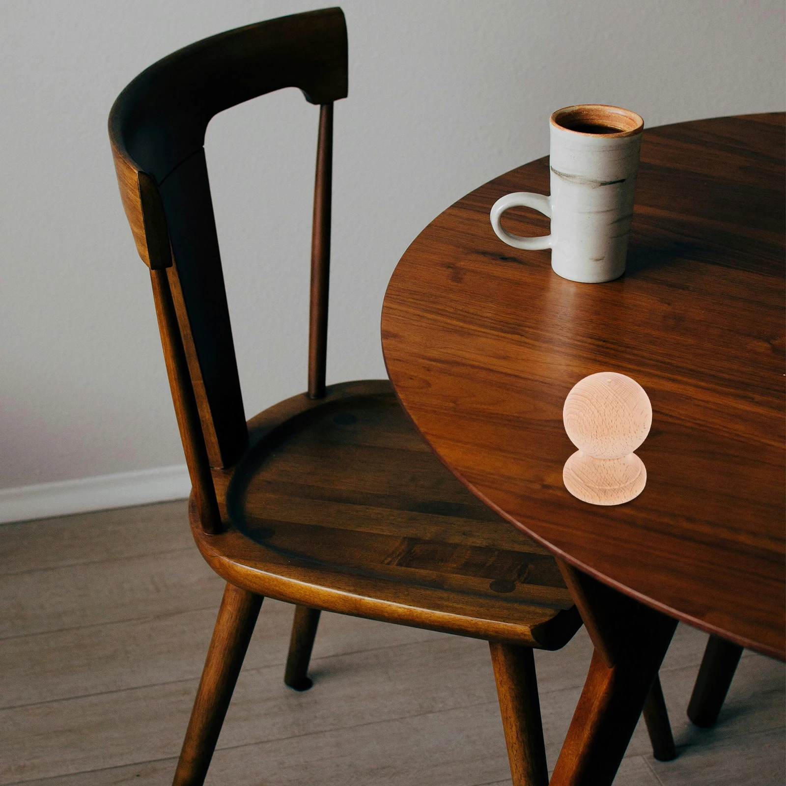 

Solid Finials For Bed Posts Roman Style Carved Spindle Sturdy Furniture Foot Indoor Staircase Decoration Fence Post Cap Round