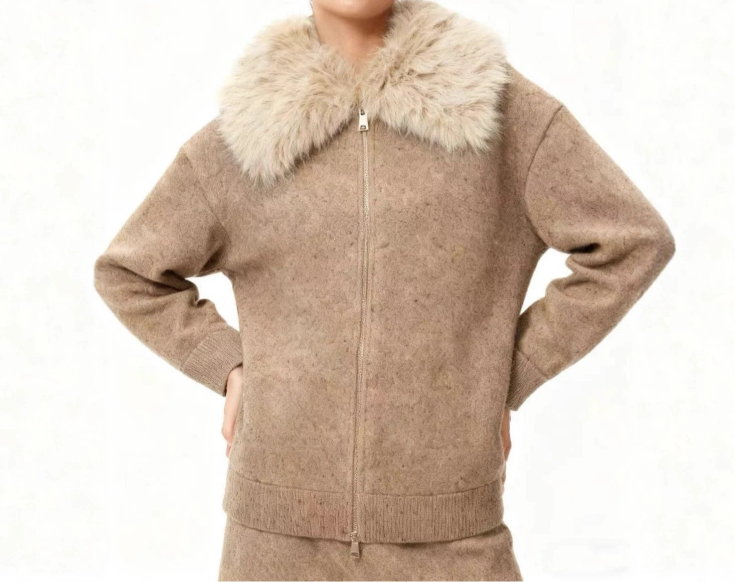 

Women's Flip Synthetic Fur Collar Jacket Knitted Cardigan