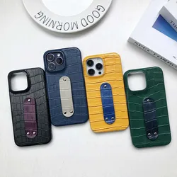 Luxury Leather Back Covers For iPhone 14 13 12 11 XS Pro Max Plus Mini X XR With Holder Wrist Strap Crocodile Pattern Phone Case