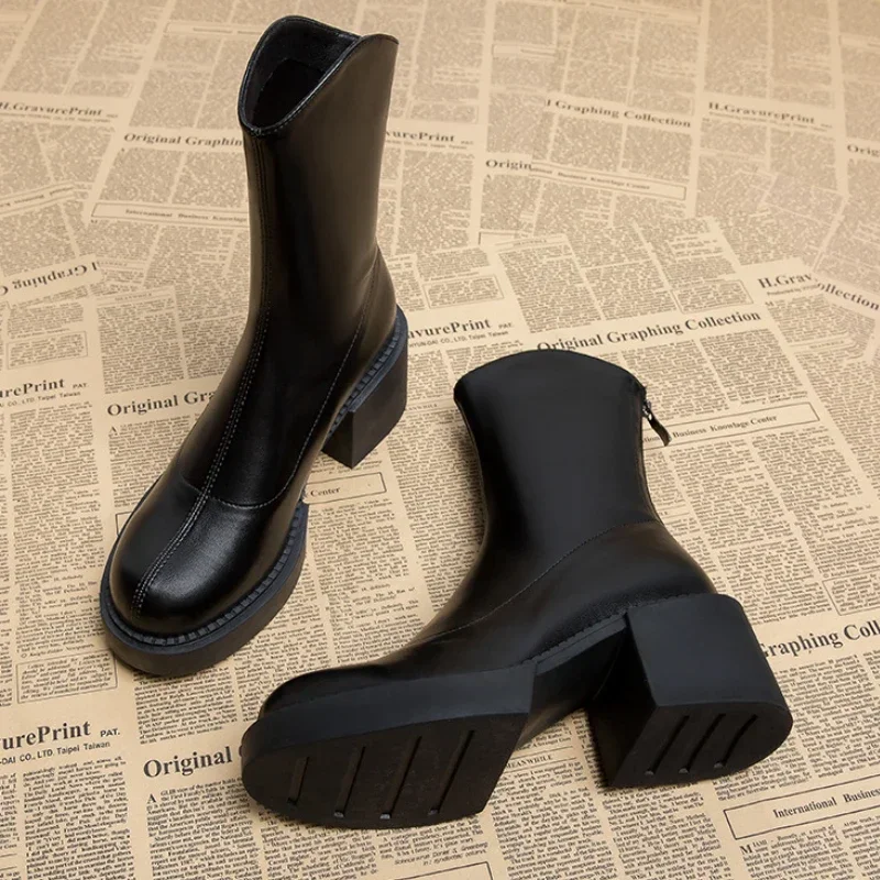 

New High-heeled Women's Ankle Boots, Fashionable Women's Thick Soled Shoes, British Style Boots, Women's Waterproof Boots