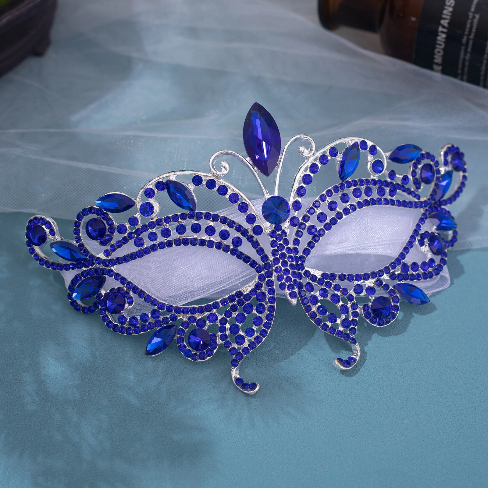 Women Crystal Masquerade Mask Rhinestone Fancy Mask Evening Party Mask for Masquerade Ball Banquet Cosplay