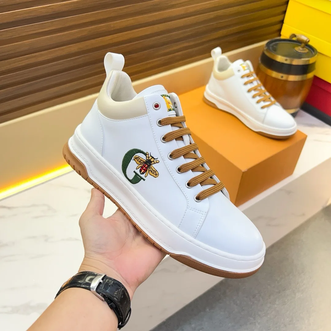 Men's Lac-up High-top Boots Outdoors Handmade Leather Casual Shoes Design Sneakers Man Comfortable Sports Shoes