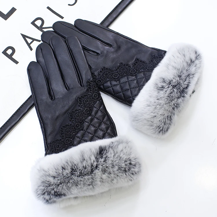 Women's Real Sheeps… - image