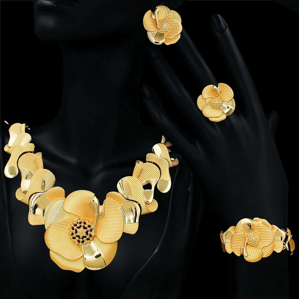 Necklace Set 4pcs Big Set Jewelry For Women High-end Jewelry Set 18K Gold Plated Earring Bangle For Wedding Party Gift