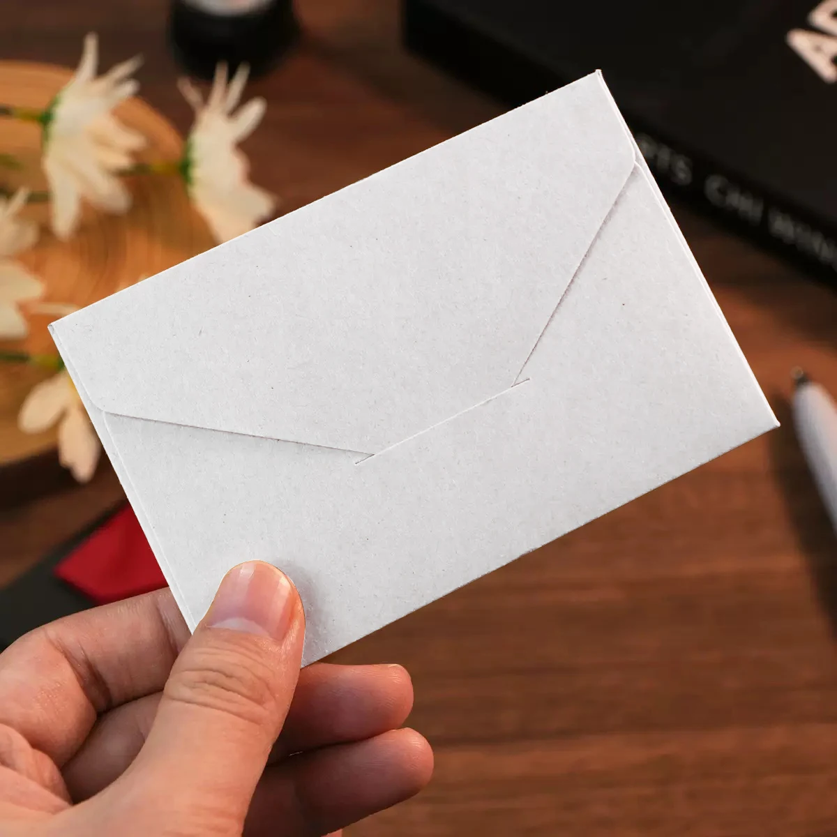 20pcs 6.37×4.44inch Classical White Black Kraft Blank Paper Window Envelopes ,Small Card/Note Holders ,for Wedding Invitation