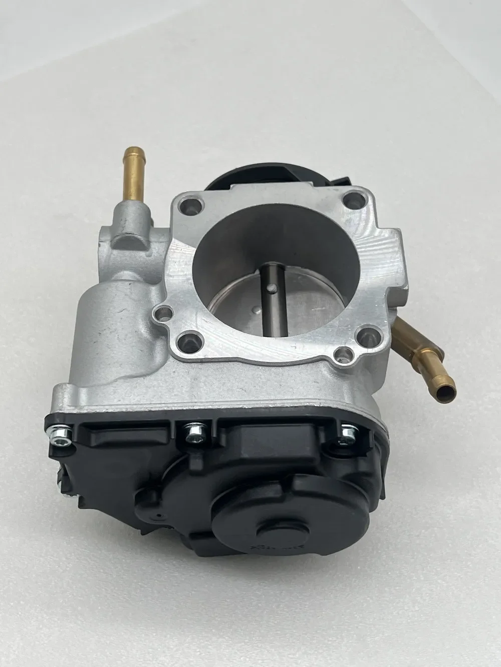 2 años de garantía nueva válvula del cuerpo del acelerador 06A133064H para VW Beetle Golf Jetta 2.0L AEG 1998-2001