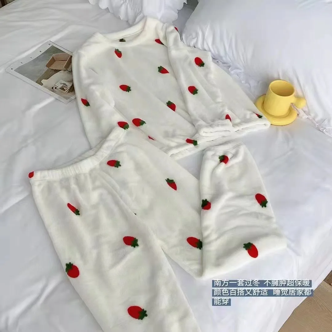 

Зимний женский милый милый пижамный костюм из кораллового бархата с круглым вырезом, плюшевая домашняя одежда, сохраняет тепло, утолщенный удобный комплект из двух предметов