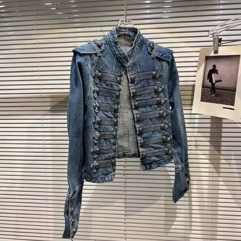 DEAT Damen Y2K Gothic Cropped Jeansjacke 2026 Herbst Neu Metallschnalle Schulterriemen Vintage Militär Kurze Jeansjacke 11A0699 – Detail 16