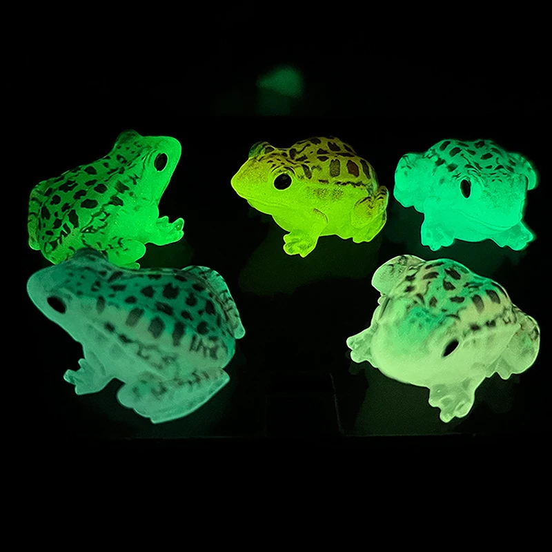 5pcs/lot Luminous Frog Figurines Landscape Gifts Resin Miniature Frogs Glow At Dark Garden Statue Fairy Lawn Ornament Decoration