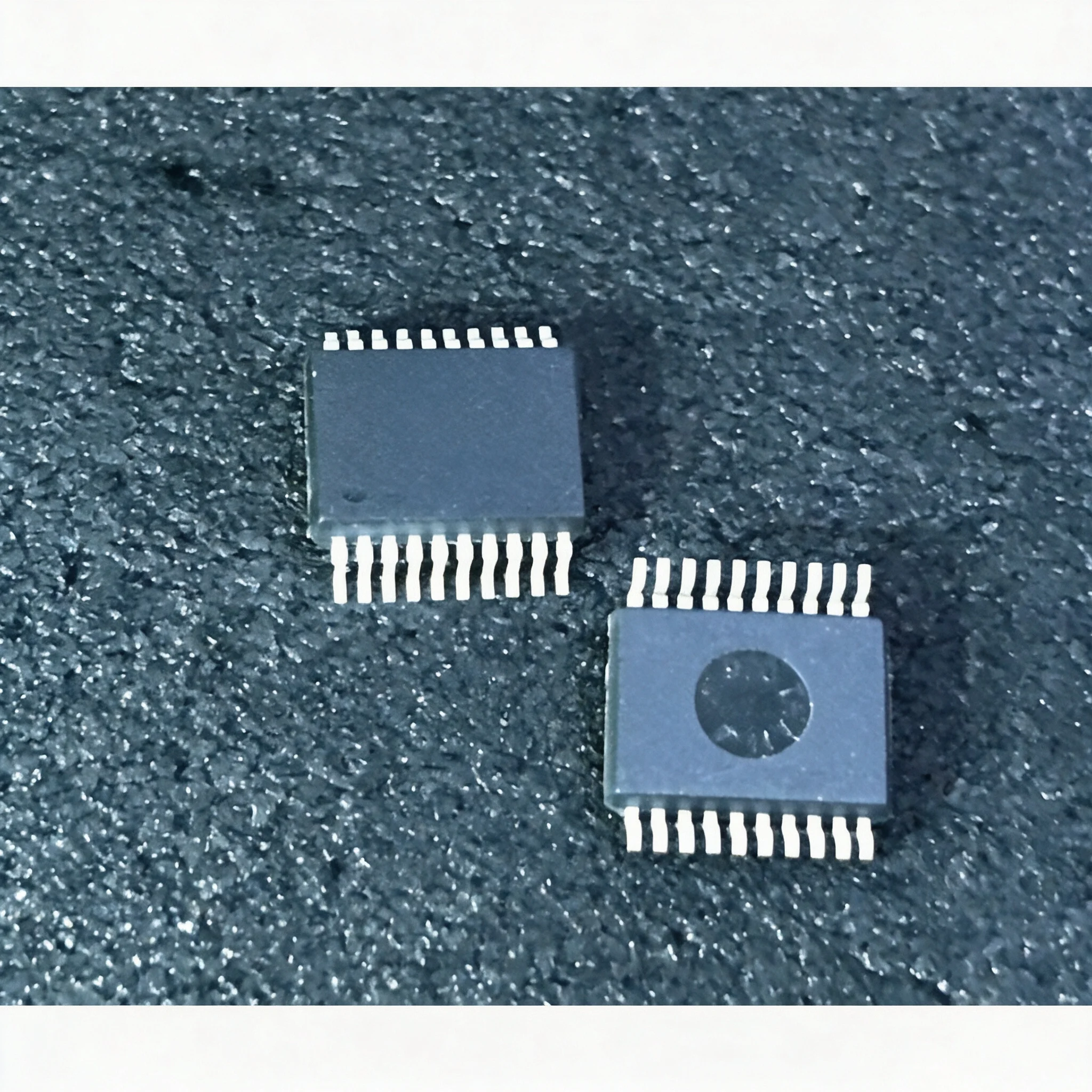 5piece PIC16F716-I/SS PIC16F716 SSOP18 PIC18F14K50-I/SS SSOP20