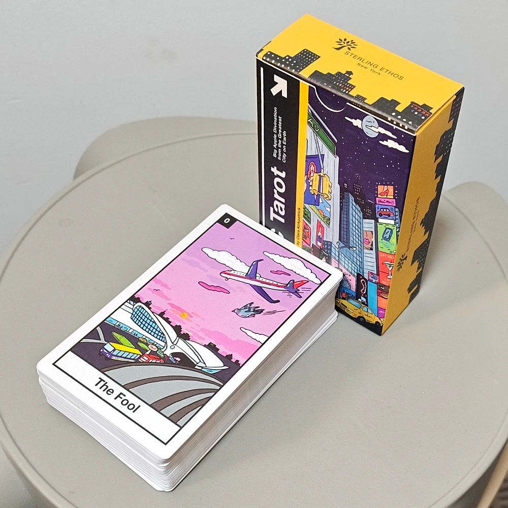 NYC Tarot: Big Apple Divination 78-Card Deck 12*7cm – Modern New York City Themed Tarot Cards for Urban Mystics