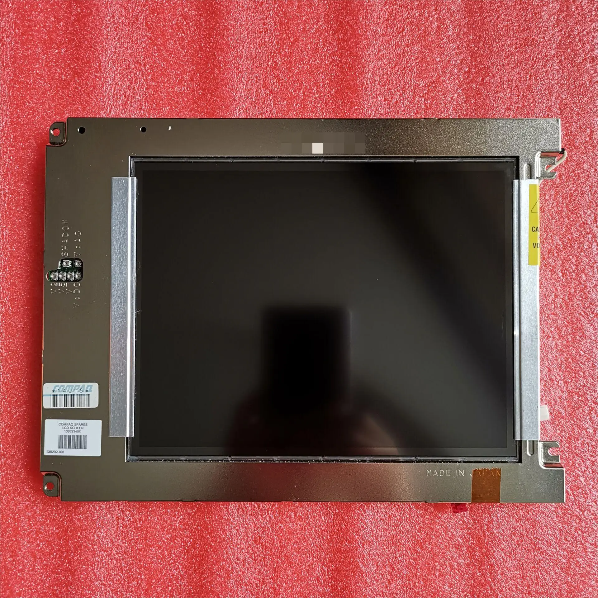 

LQ9D01C 8.4 inch LCD DISPLAY PANEL