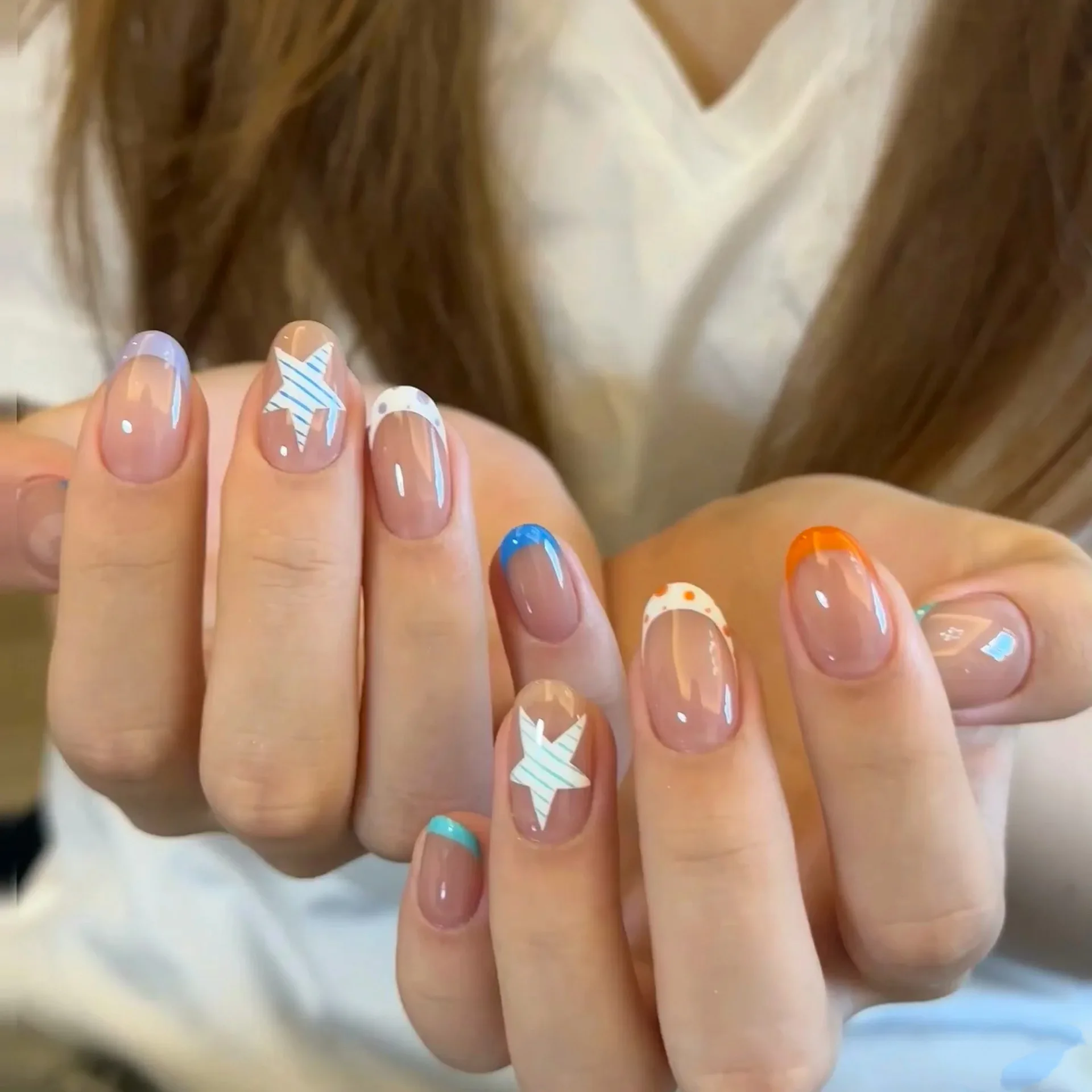 

10pcs Handmade Short Press on Nails French Style Color Collision Polka Dot Star Design Cute Fake Nails Wearable False Nails Tips