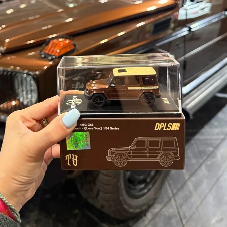 Almost Real AR Box DPLS 1:64 Mercedes-Benz AMG G63 Tyson Yoshi LOVE YOU Ccool Car Show Alloy Car Collection Diecast Model Toys