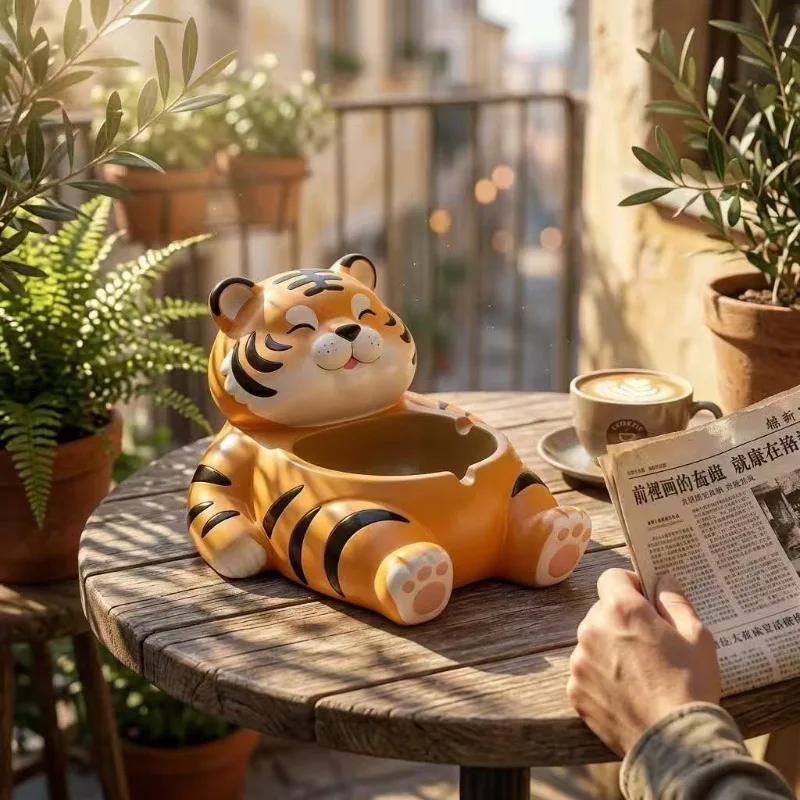 Creative Resin Fat Tiger Statue Ashtray Ornaments Living Room Porch Office Bedroom Desktop Key Jewelry Storage Crafts Decoration
