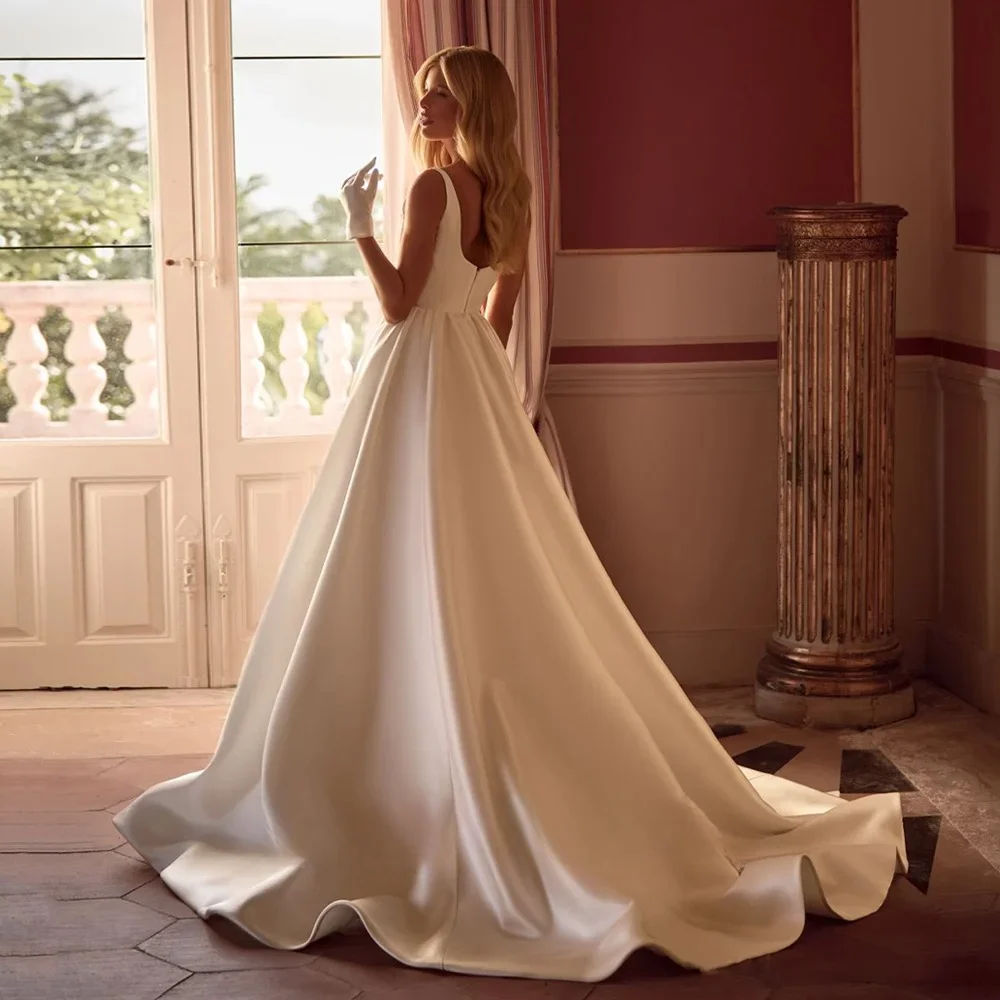 Customized Wedding Gown Sleeveless Design with Square Neckline Corset Back Zipper Closure A-Line Silhouette and Sweep Train
