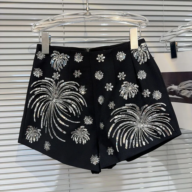 

2024 Summer New High-Grade Silver Paillette Vintage Embroidered Shorts Women High Waist Slim Wide-Leg Pants Fashion Shorts