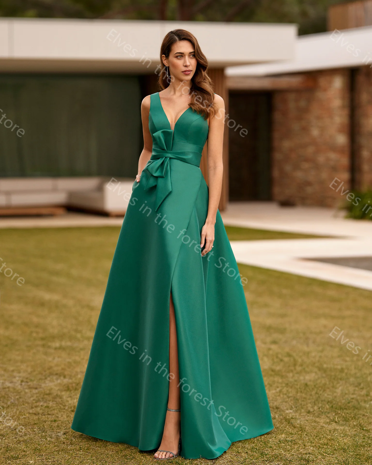 Vestidos de Noche sencillos para mujer, vestidos de fiesta de satén sin mangas con cuello en V, abertura lateral Vintage, vestidos de fiesta de boda para madre de la novia