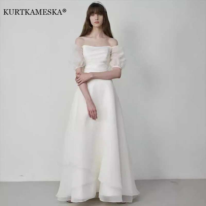 abito-da-sposa-in-raso-con-spalle-scoperte-maniche-a-sbuffo-corte-scollo-quadrato-doppio-strato-in-tulle-linea-ad-a-lunghezza-al-pavimento-semplice