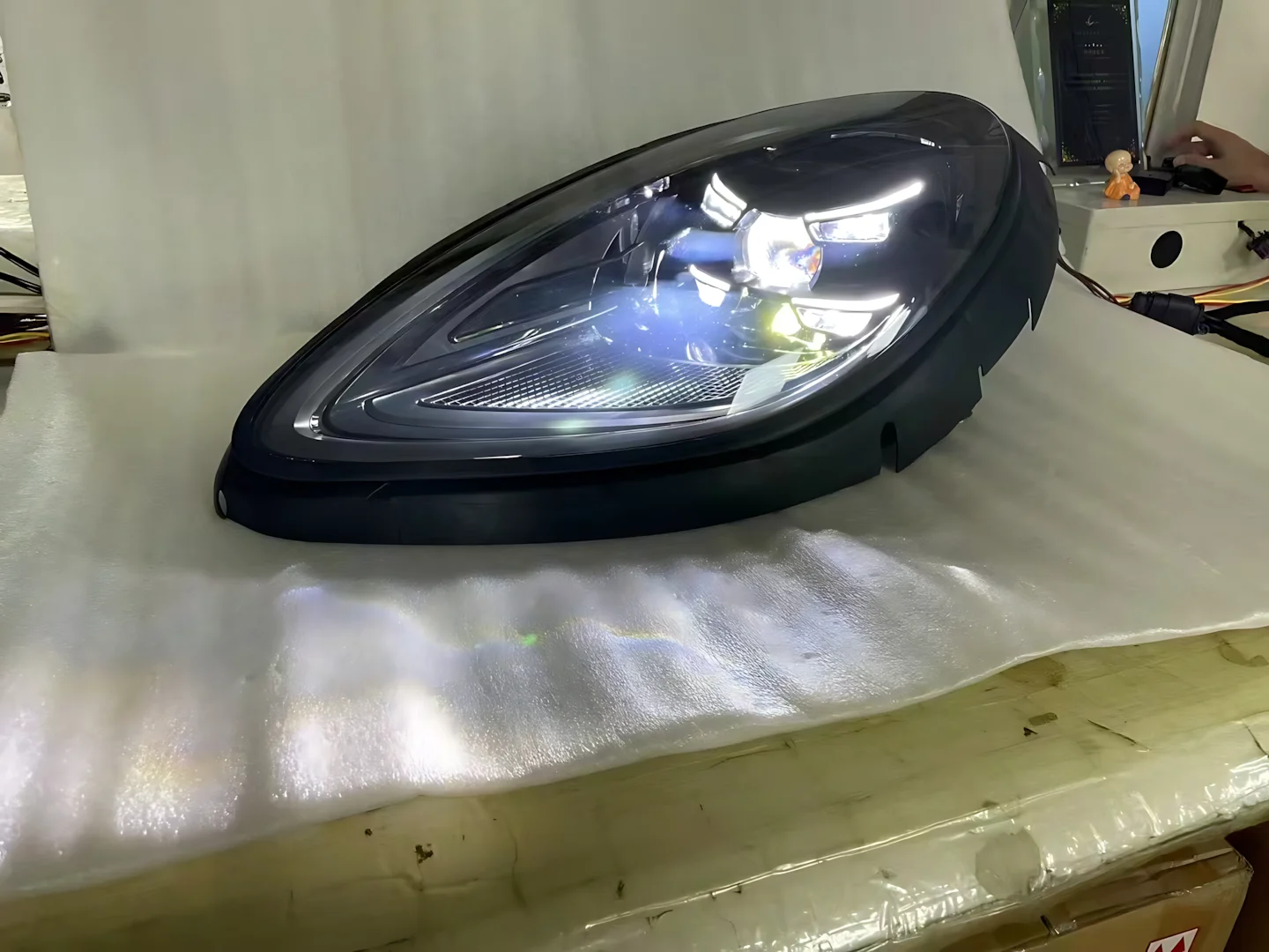 For  95B 2014-2018 New 12V LED Matrix Headlights Plug and Play Installation Lossless