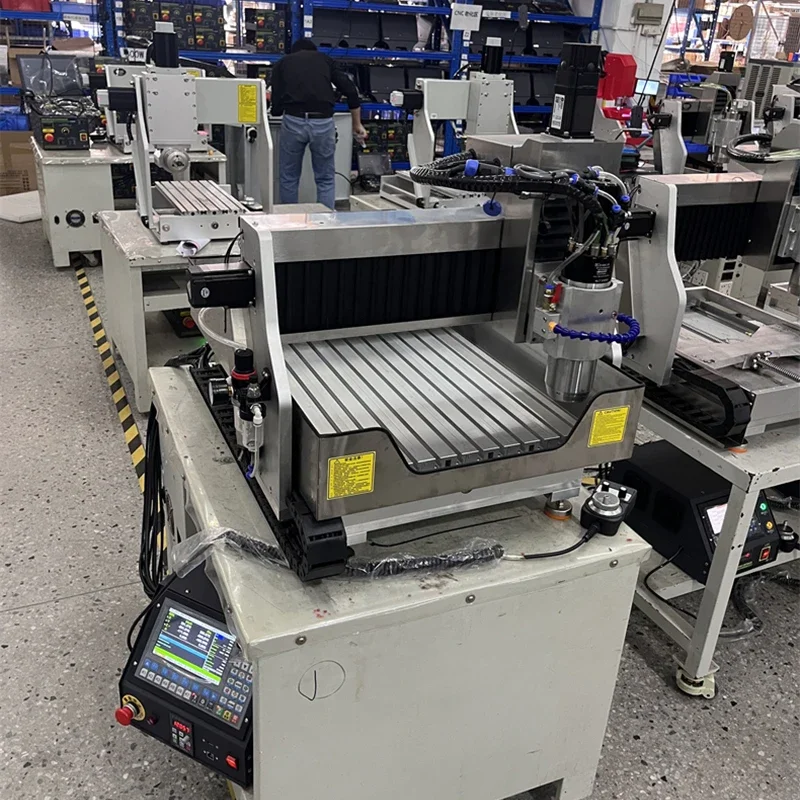 LY 6040-ATC CNC Engraving Carving Machine Full Square Track CNC Router 5pcs Tool Magazine 2.2KW Spindle with Handwheel
