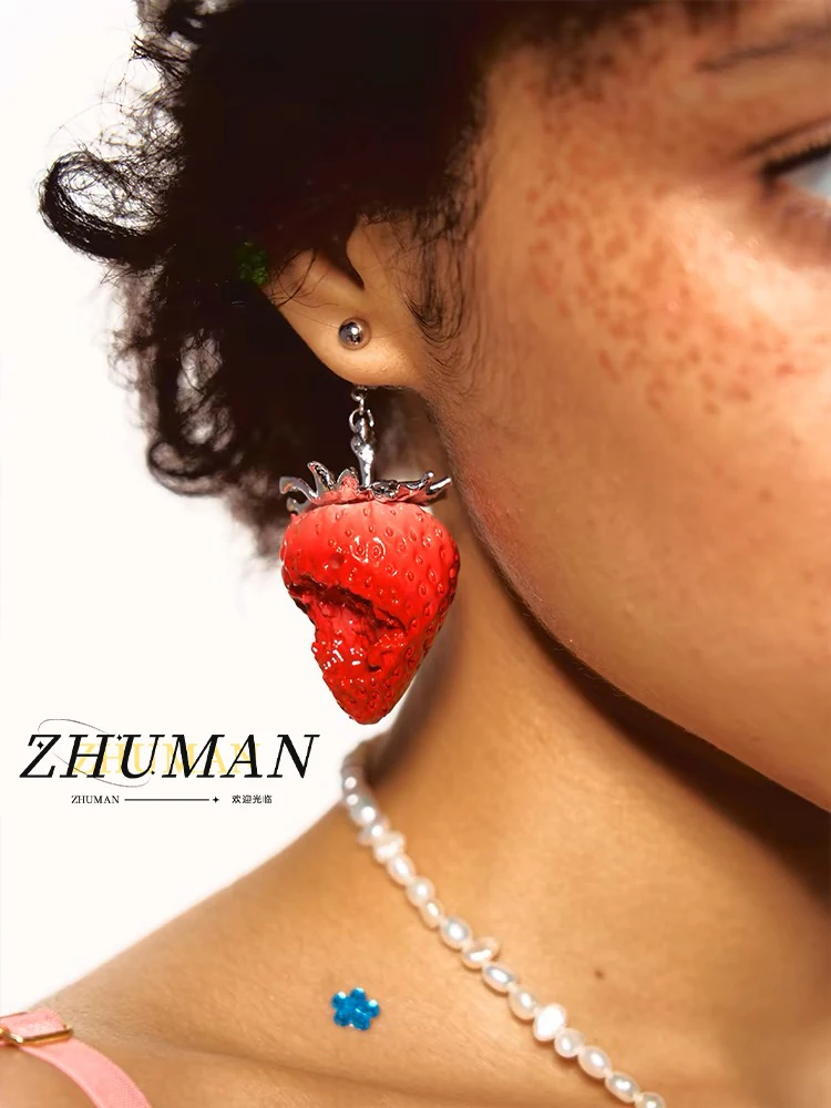 ZHUHE Strawberry Earrings Sweet And Romantic Style For Women Jewelry Accessories Party Gifts