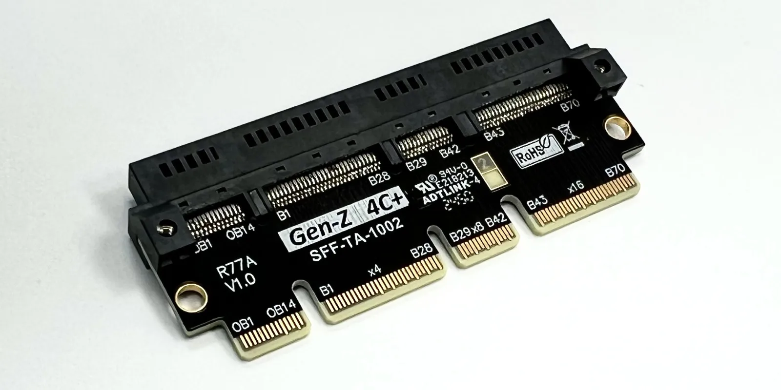 ADT PCIe5.0 X16 zu Gen-Z 4C+/SFF-TA-1002 EDSFF Adapterkarte EDSFF 4C+ Erhöhte Test-Schutzkarte unterstützt Gen5 PCI-E 5.0 512Gbps – Detail 4
