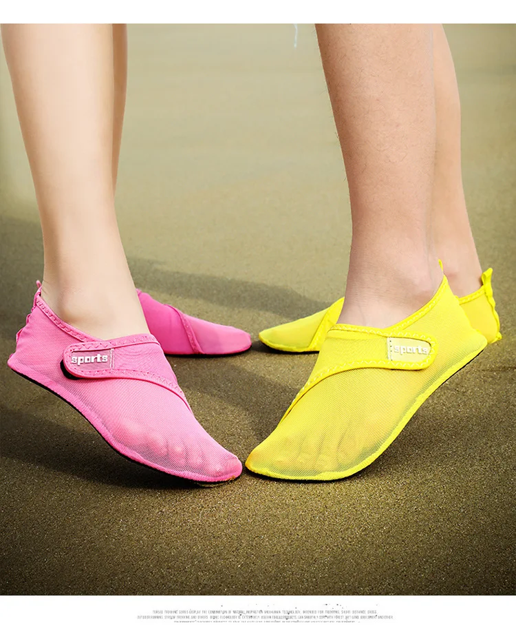 Barefoot Water Shoes, Quick-Dry Breathable Non-Slip Aqua Socks, Lightweight Flexible Beach Swim Surf Yoga Diving Wading Shoes
