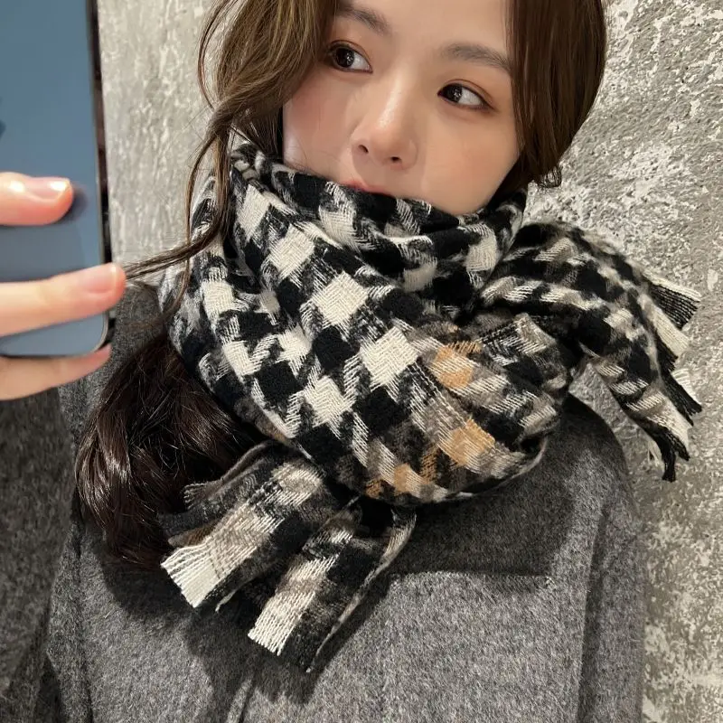 

Autumn and Winter 2022New FashionChecker Women's Scarf Korean Sweet Cashmere Short Beard Scarf Thickened Warm Wrapped with Shawl