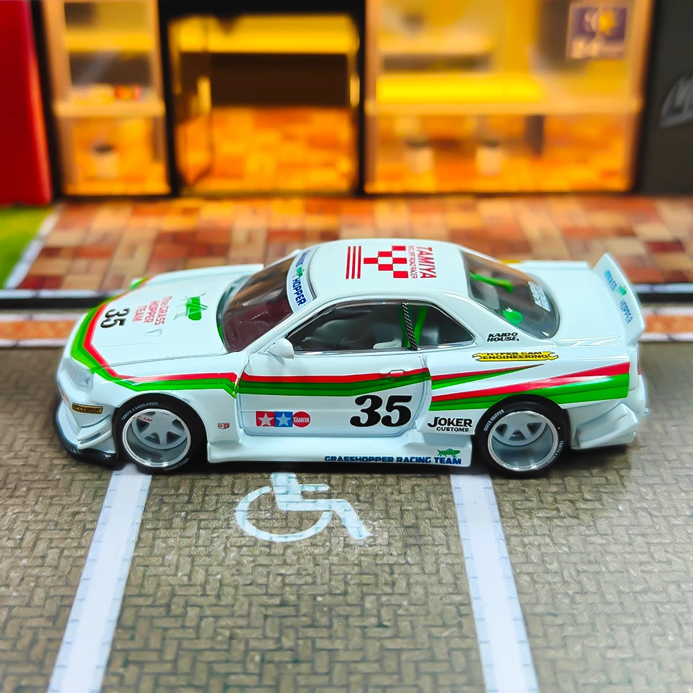 カイドーハウス×ミニGT GT-R R34 ザ・グラスホッパーV1 タミヤ # 167 1/64（箱なし）