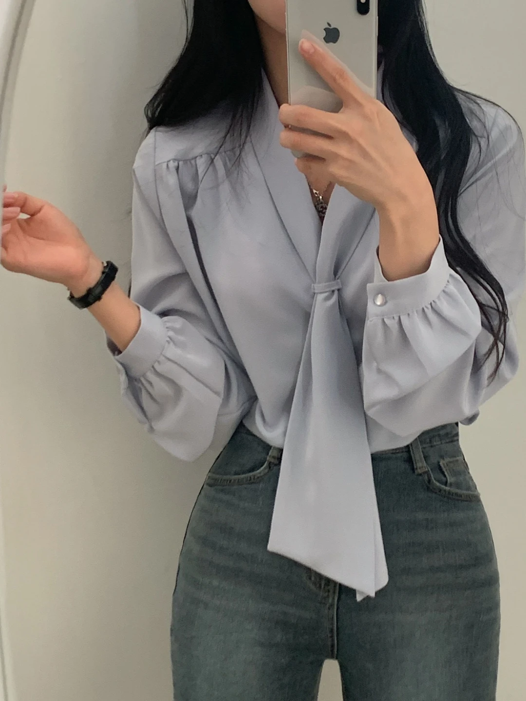 Ele White Long Sve Damen irt mit Fliege Vielseitiges Frühlings-Herbst-Neues Sle Commute Sle Loose Fit Basic-Top