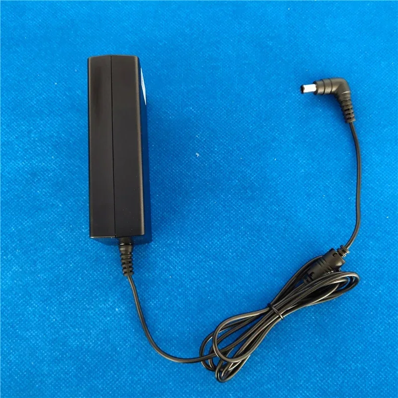 19V 2.53A 48W TV AC/DC Adapter Power Supply UN32N4000AF UN32M4000AF UE32N4000AU UE32J4000AW UE32J4500AK BN44-00835A A4819_FDY