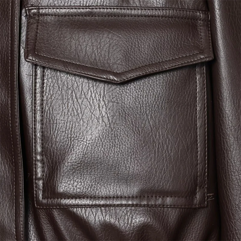 Keyanketian 2025 inverno nova jaqueta de couro falso feminino casaco casual estilo rua bolsos com aba gola solta zíper blazer