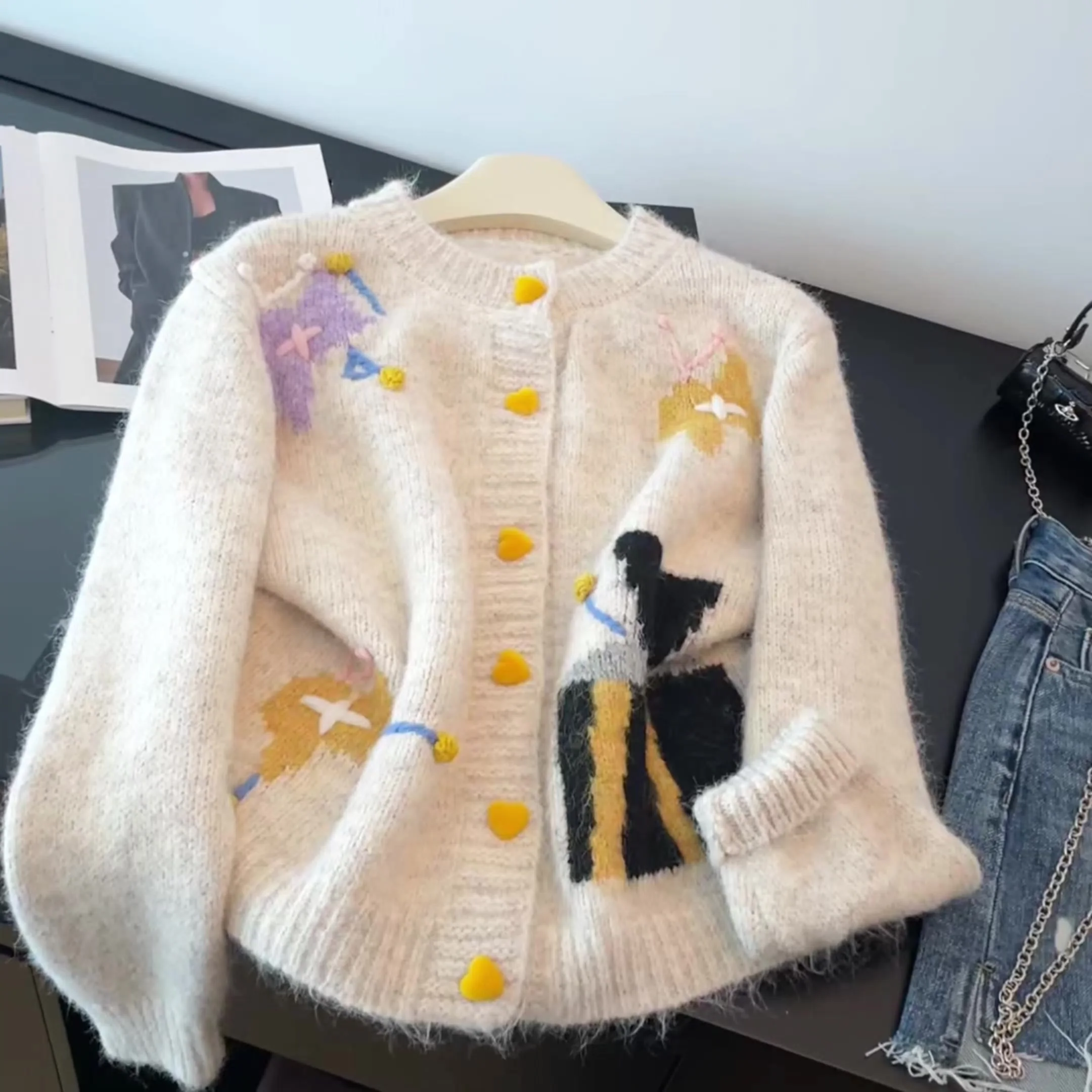 

Women Apricot Jacquard Cardigan Sweater Vintage 2000s Jumper Knit Long Sleeves Cashmere Sweater Outerwear Spring Autumn Clothes