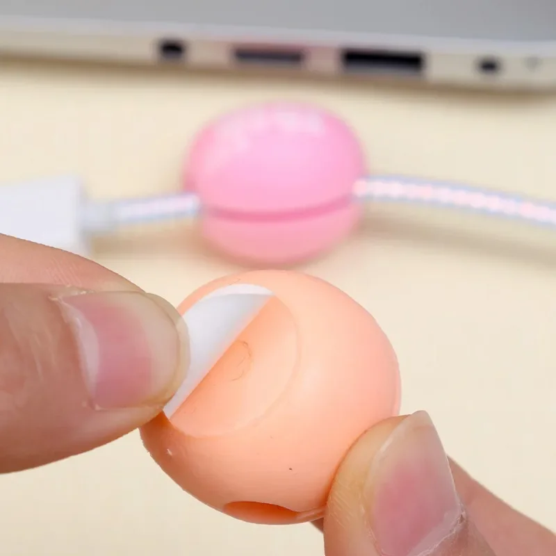 Multifunctional Cable Organizer Clip Holder Wooden Fish Hooks Wire Wall Hooks Hanger Storage Cable Holder for Earphone Mouse