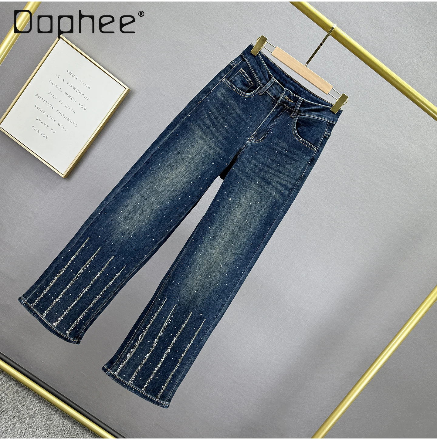 กางเกงยีนส์ประดับเพชรสำหรับผู้หญิง คอลเลคชั่นฤดูใบไม้ร่วง 2025 กางเกงทรงตรงเอวสูงทรงหลวมช่วยพรางหุ่น สไตล์ยุโรป กางเกงขายาวทรงยาวตามเทรนด์