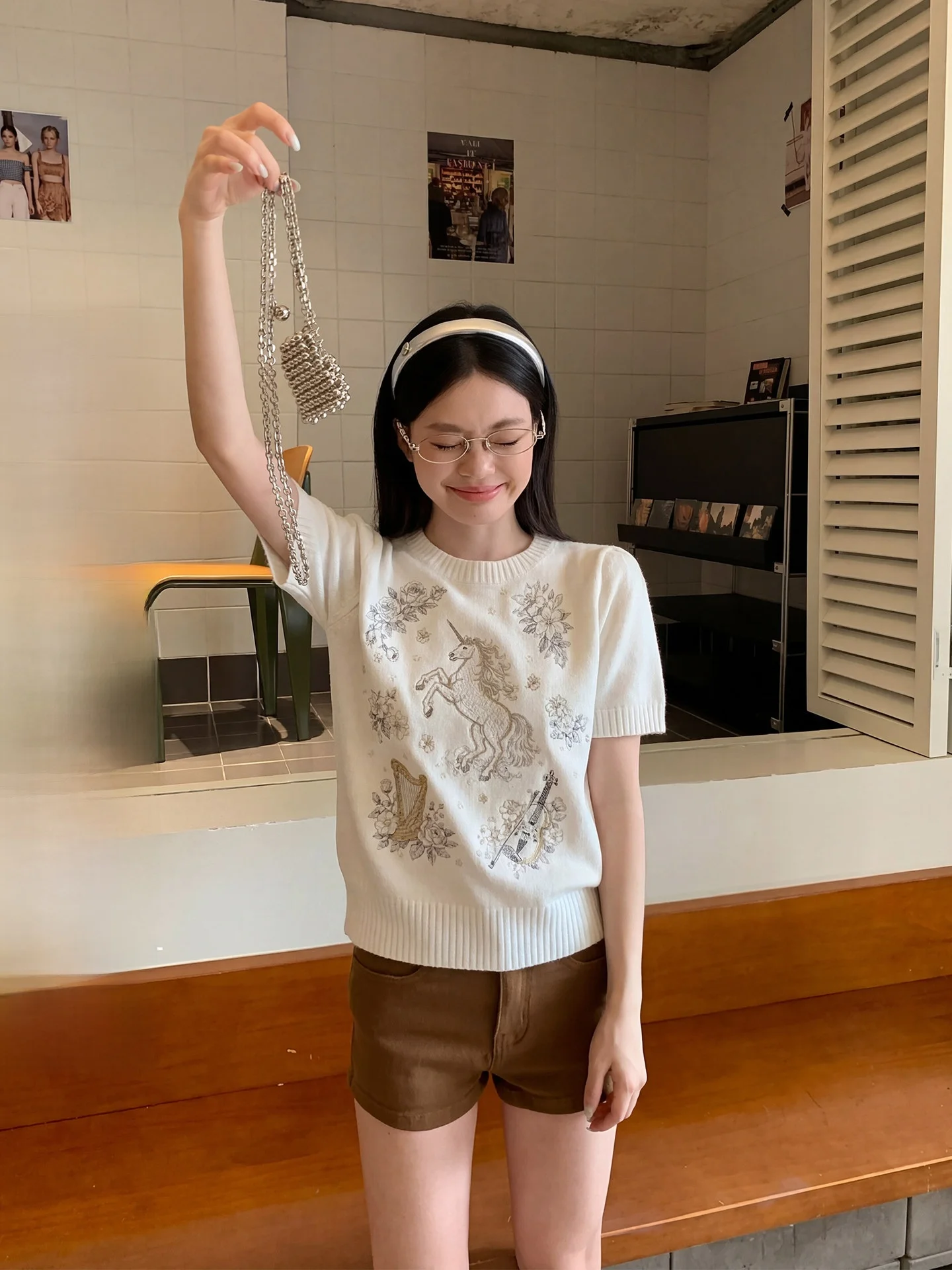 

White Knitted Short Sleeve round Neck T-Shirt Women's Summer Loose Embroidered Shoulder Top Comfortable Korean Style Commute