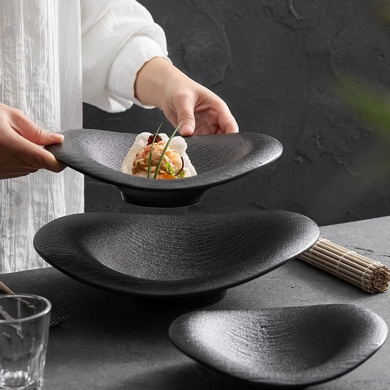 Black & White Cloud Shaped Ceramic Bowl 8-10 Inch, French Irregular Soup Salad Plate, Microwave Dishwasher Safe Tableware