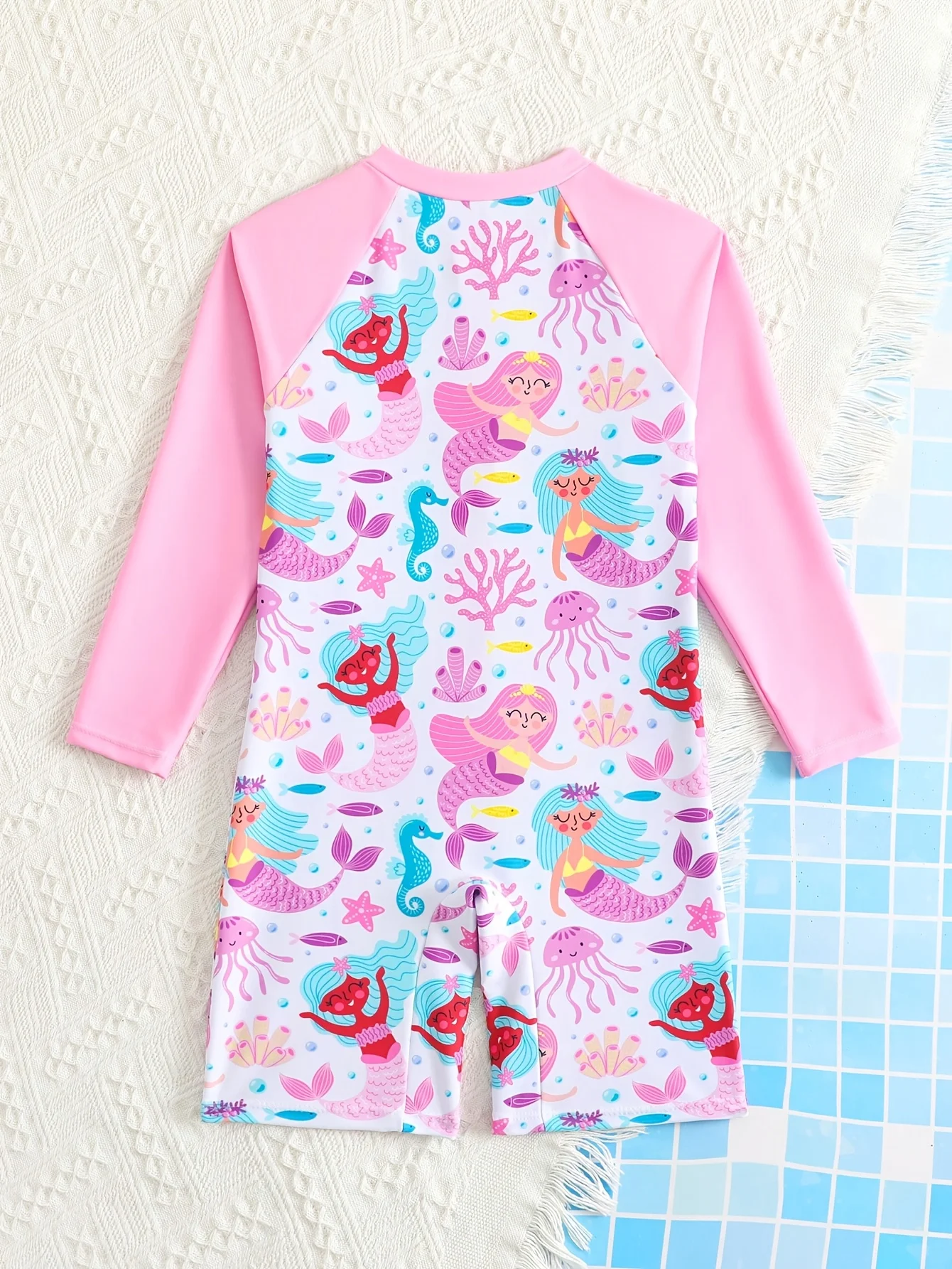 Girls' Cute Ocean Mermaid Princess All-Over Print Casual Fashion Swimwear Pink Long-Sleeved + Cartoon Print One-Piece Swimsuit Suitable for 4-8 Year Old Children for Beach and Seaside Leisure Vacations