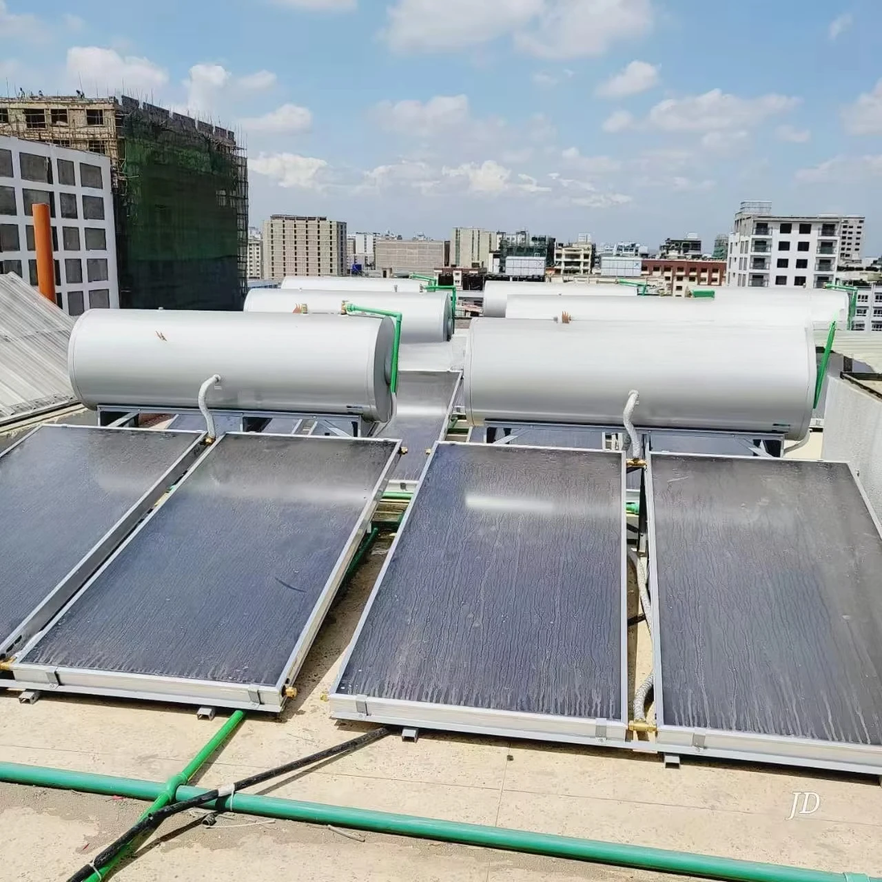 

Apartment Hotel Garage Car Direct Plug Glass Storage Tank 200 Liters Solar Water Heater Home and RV