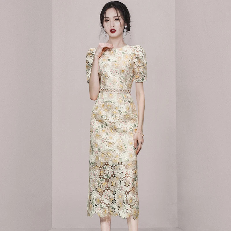 

High Quality Fashion Women O Neck Embroidery Lace Dress 2023 New Summer Flower Print Hollow Out Waist Bodycon Sheath Midi Dress