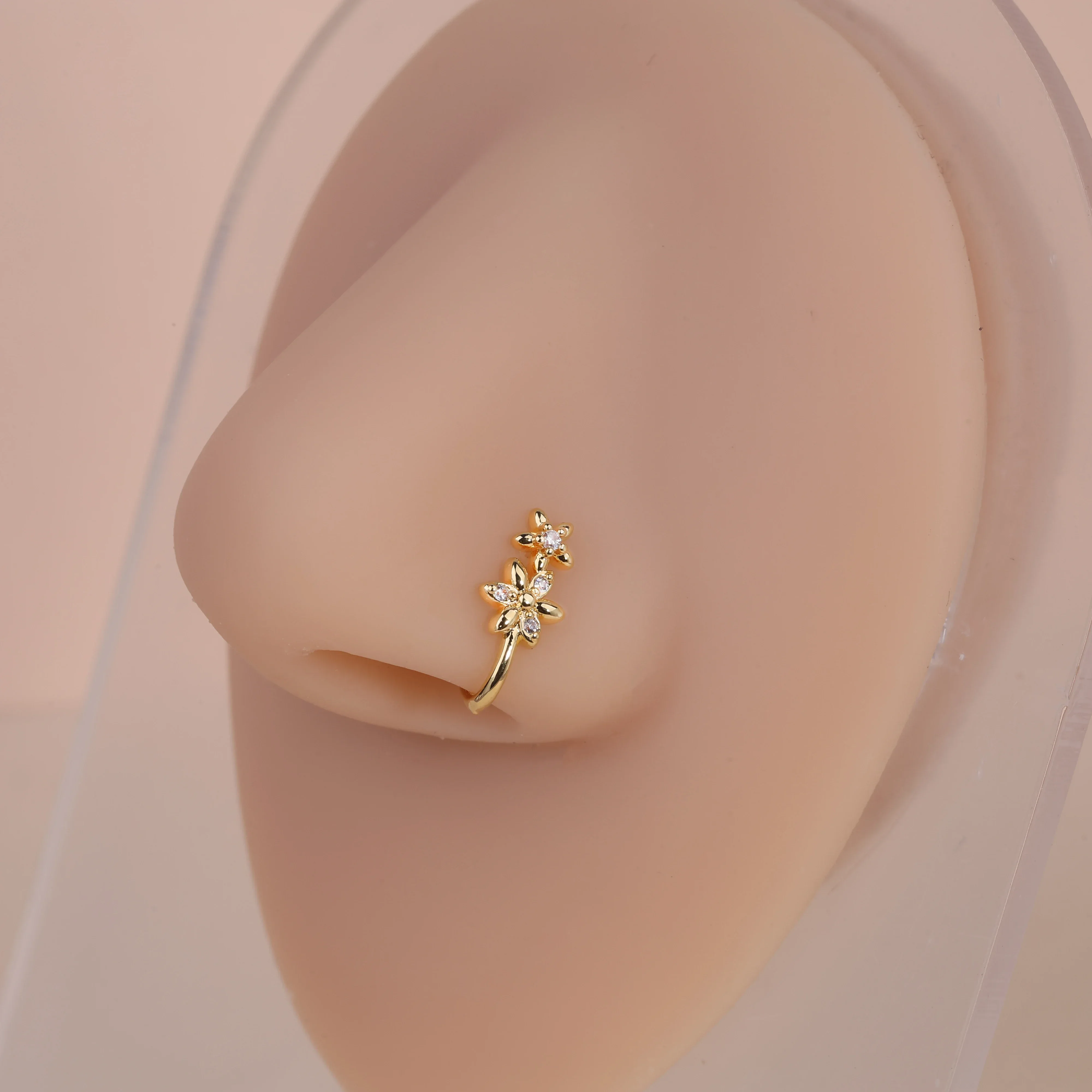 1pc Doppel Blume Charme Kein Piercing Kupfer Intarsien Zirkon U-förmigen Nase Clip Gefälschte Nase Ring Weibliche Kein piercing Piercing Schmuck – Detail 1