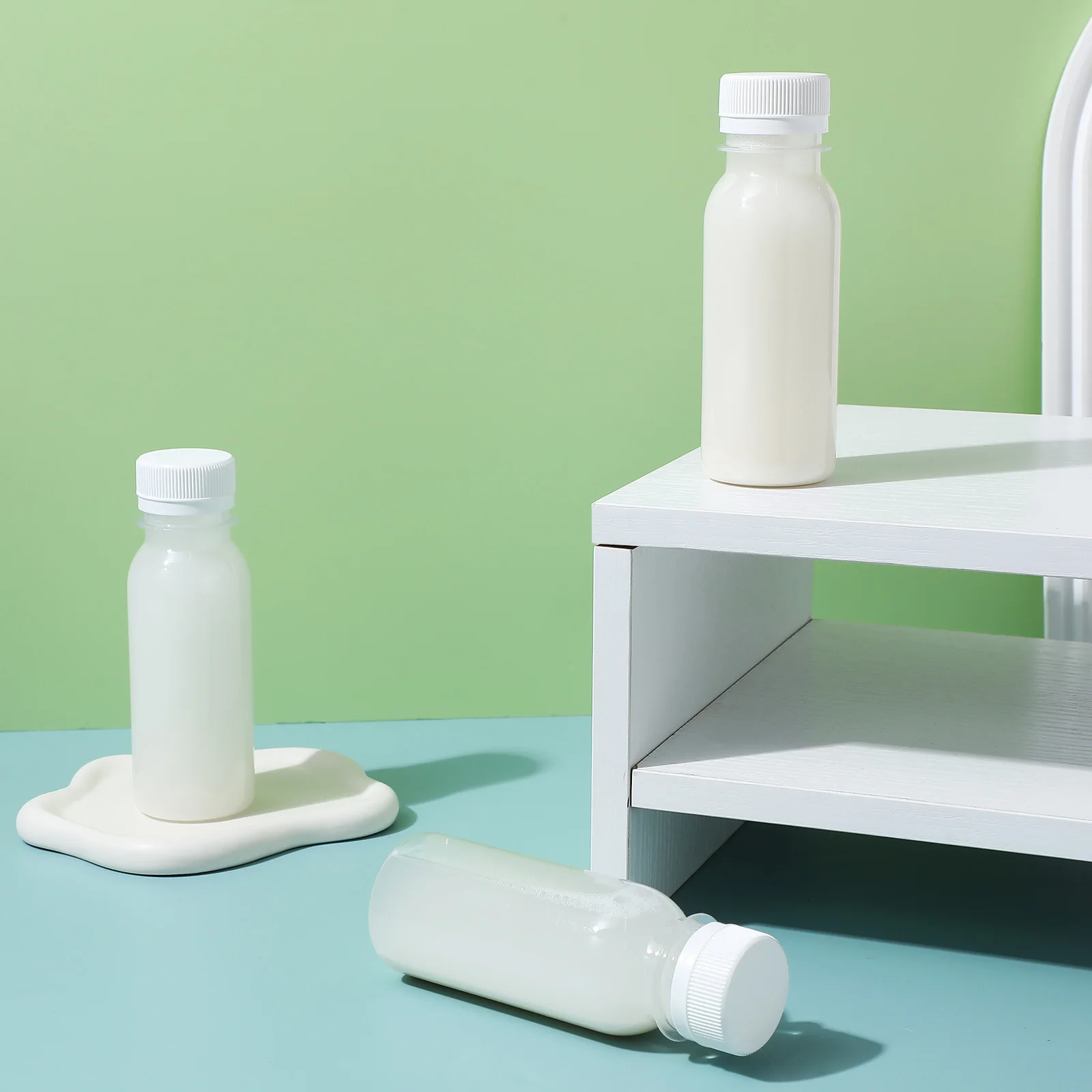 

20pcs Small Juice Bottles Clear Reusable Anti-Leak Smoothie Milk Containers For Travel Outdoor Portable Beverage Holder Kitchen