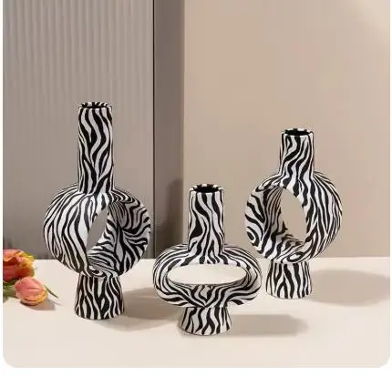Zebra Stripes Ceramic Vase Black and White Geometric Desk Decoration Flower Arrangement Artificial Flower Decor Flower Ware