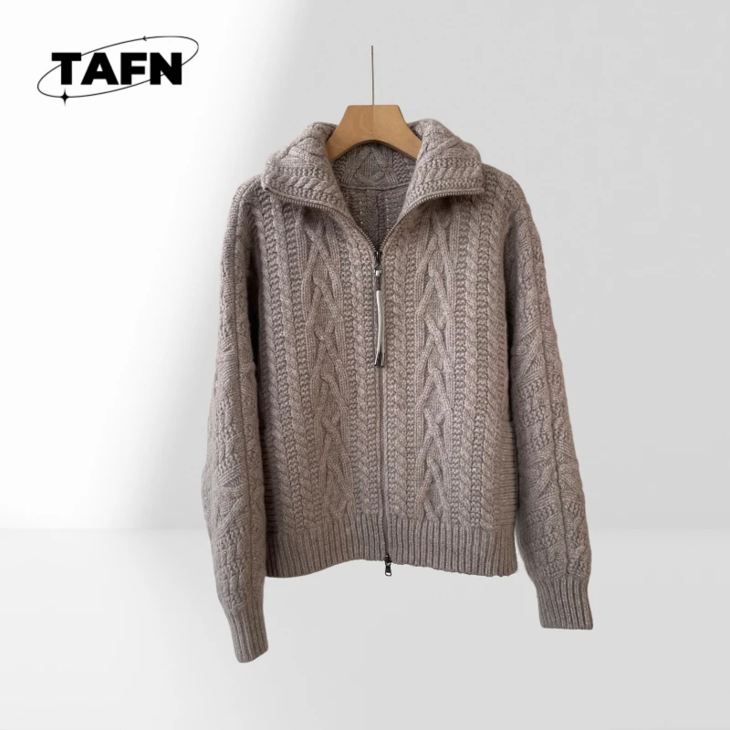 

24 European style cashmere warm luxury women's sweater cardigan trend everything with high quality comfortable zipper AC3009