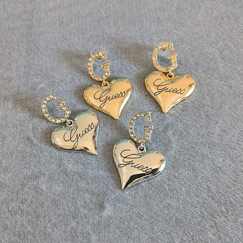 Boucles d'oreilles pendantes en métal ChimCoussins pour femmes et filles, style coréen, grand coeur d'amour, goujons lettre G, cadeau de bijoux à la mode, 1 paire