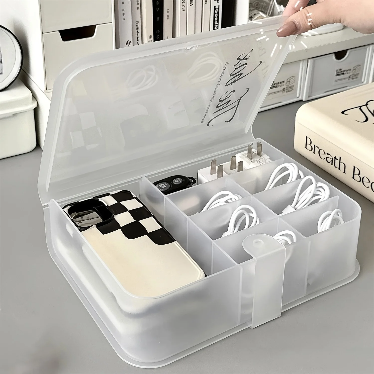 Boîte de rangement de câbles de bureau avec couvercle, organisateur de fils multifonctionnel, contient chargeurs, prises d'alimentation, cordons de données pour le bureau et la maison