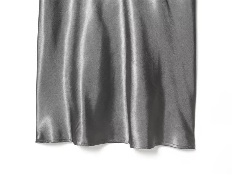 Abito da donna 2025 Autunno Nuovo stile Abito lungo in raso con perline asimmetrico grigio Elegante e grazioso